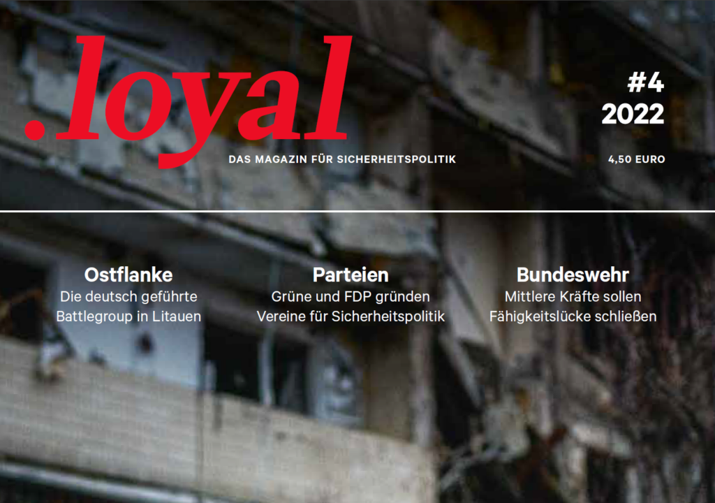 Cover der loyal #4 2022
